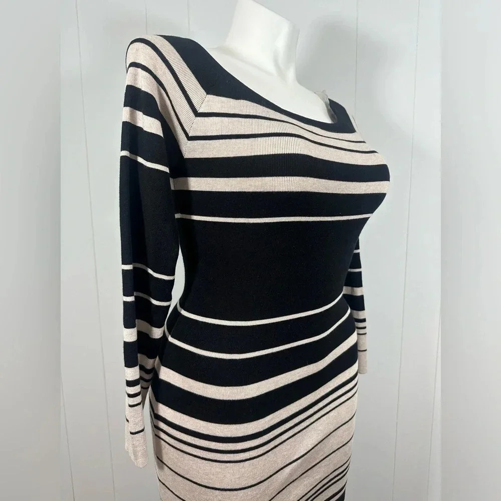 Jolie & Joy Plus Sz 3X Stripped Beige/ Black Long Sleeve Knit Dress - Picture 4 of 12